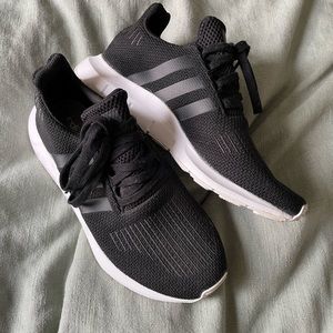 Adidas Swift Run